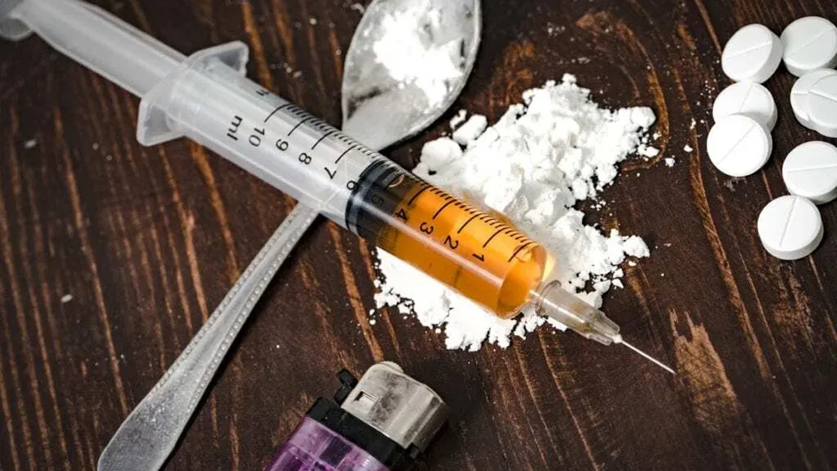 signs of heroin use th detox and rehab